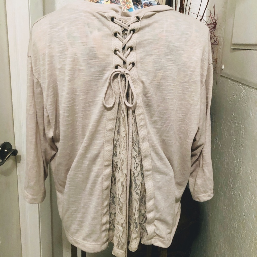 EYE CANDY lace up back shirt XL